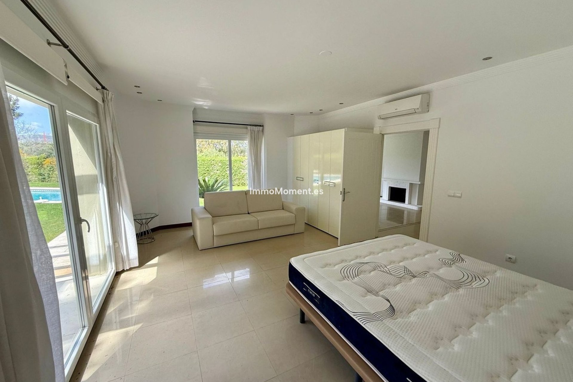 Wiederverkauf - Freistehende Villa - Sotogrande - Sotogrande Costa