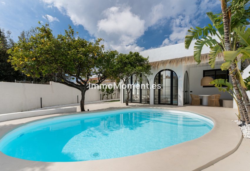Wiederverkauf - Freistehende Villa - Torremolinos - El Pinillo