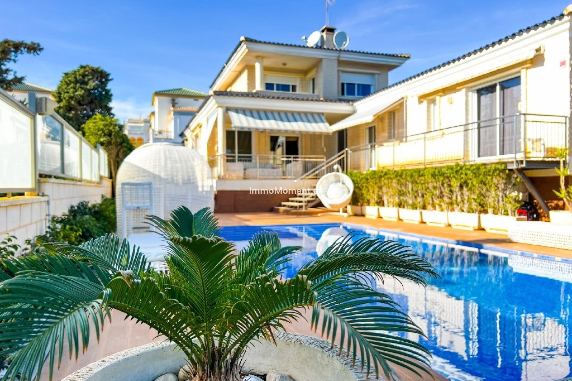 Wiederverkauf - Freistehende Villa - Torrevieja - La Mata