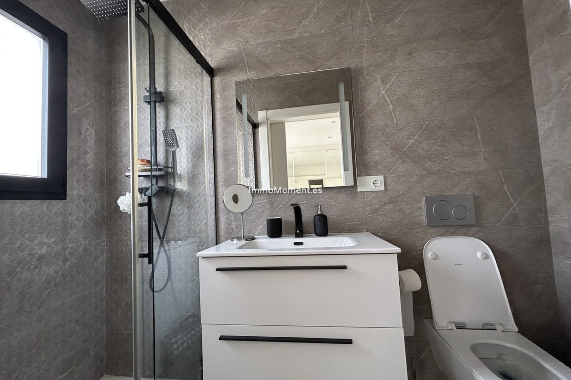 Wiederverkauf - Freistehende Villa - Torrevieja - Los Balcones - Los Altos del Edén
