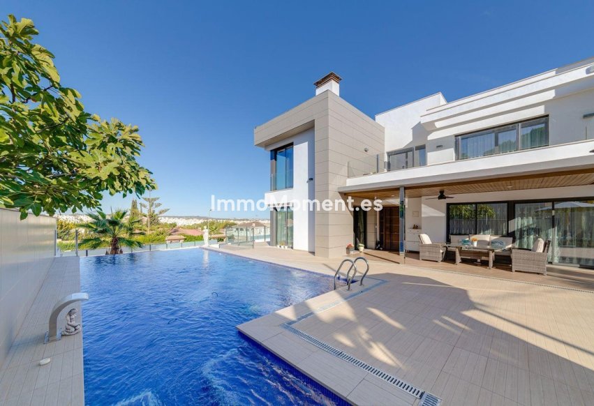 Wiederverkauf - Freistehende Villa - Torrevieja - Los Balcones - Los Altos del Edén