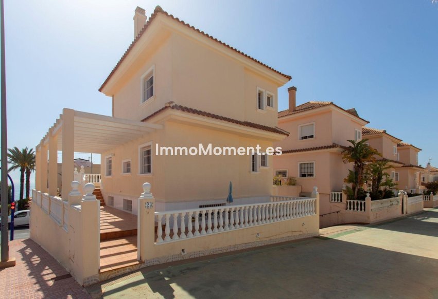 Wiederverkauf - Freistehende Villa - Torrevieja - Torrevieja Centro