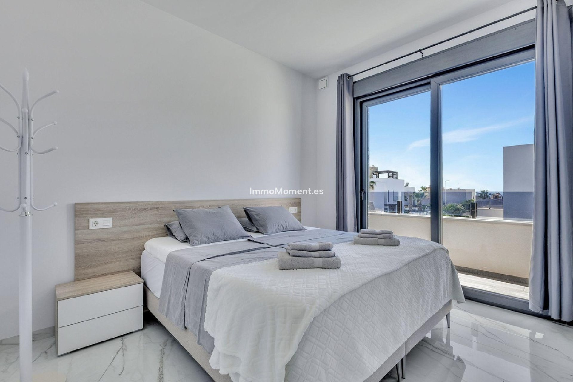 Wiederverkauf - Freistehende Villa - Torrevieja - Torrevieja Centro