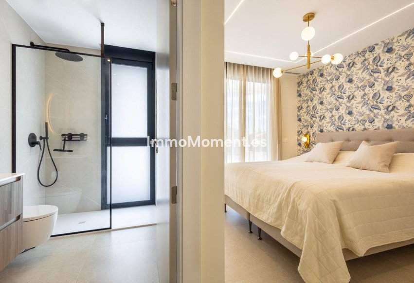 Wiederverkauf - Freistehende Villa - Torrevieja - Torrevieja Centro