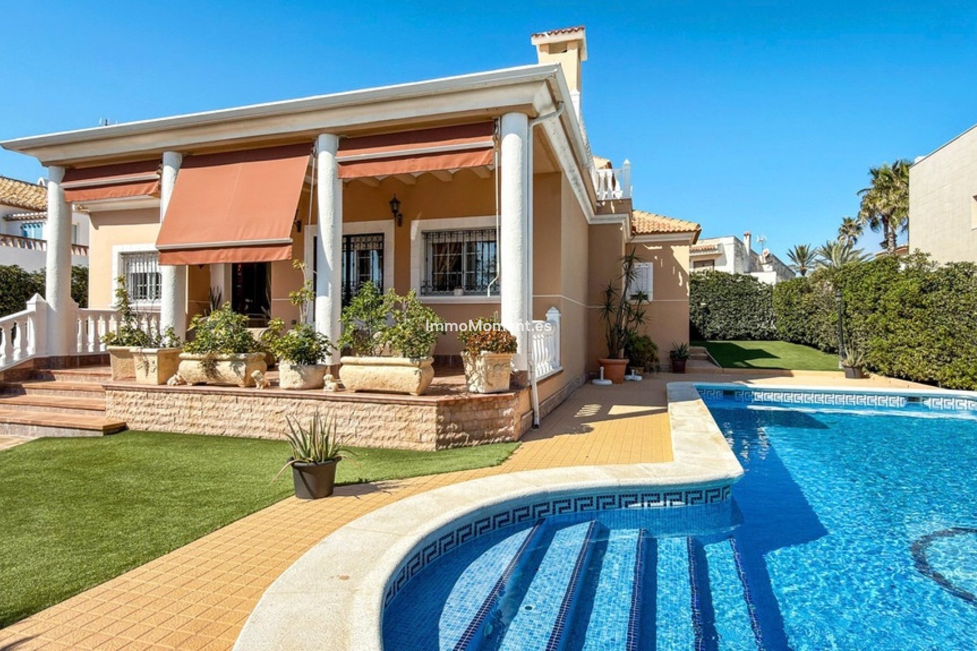 Wiederverkauf - Freistehende Villa - Torrevieja - Torrevieja Centro