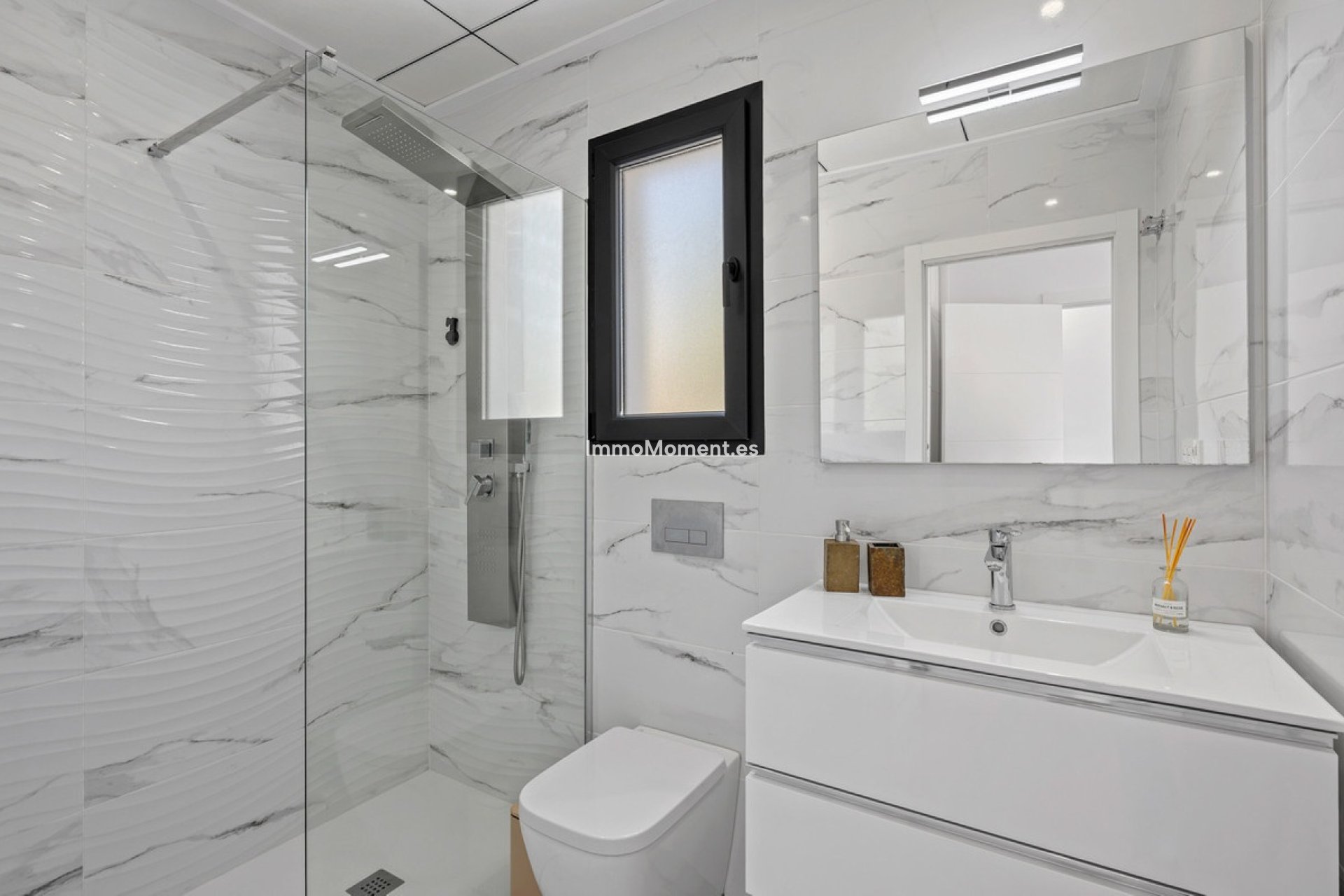 Wiederverkauf - Freistehende Villa - Torrevieja - Torrevieja Centro