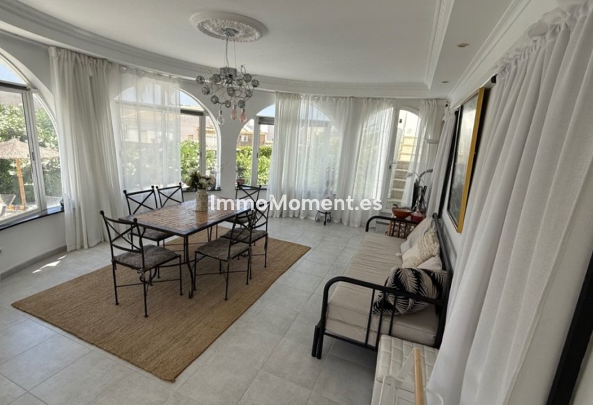 Wiederverkauf - Freistehende Villa - Torrevieja - Torrevieja Centro