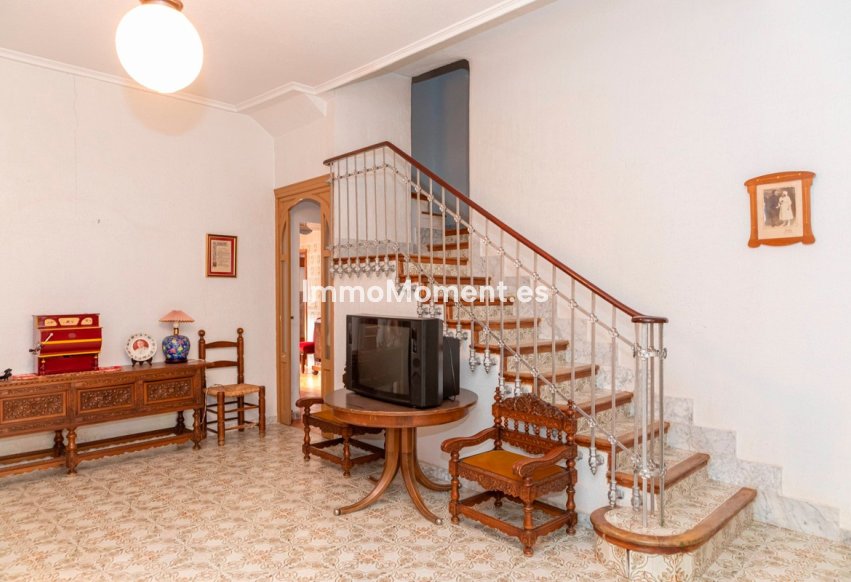 Wiederverkauf - Freistehende Villa - Yecla - Yecla Centro