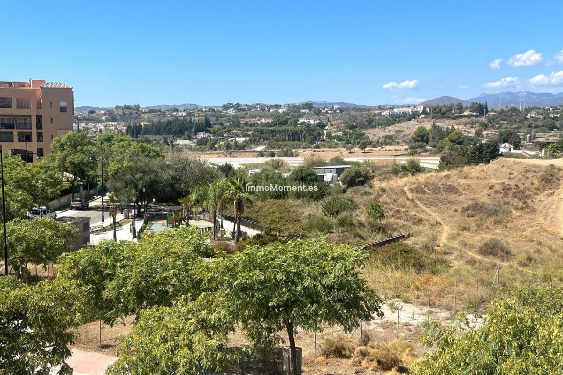 Wiederverkauf - Grundstück - Fuengirola - Fuengirola Centro