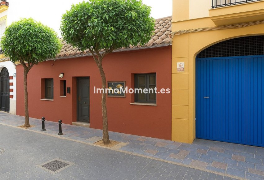Wiederverkauf - Grundstück - Fuengirola - Fuengirola Centro