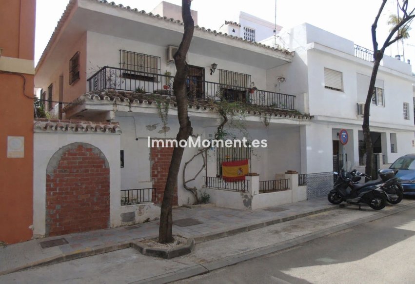 Wiederverkauf - Grundstück - Fuengirola - Fuengirola Centro