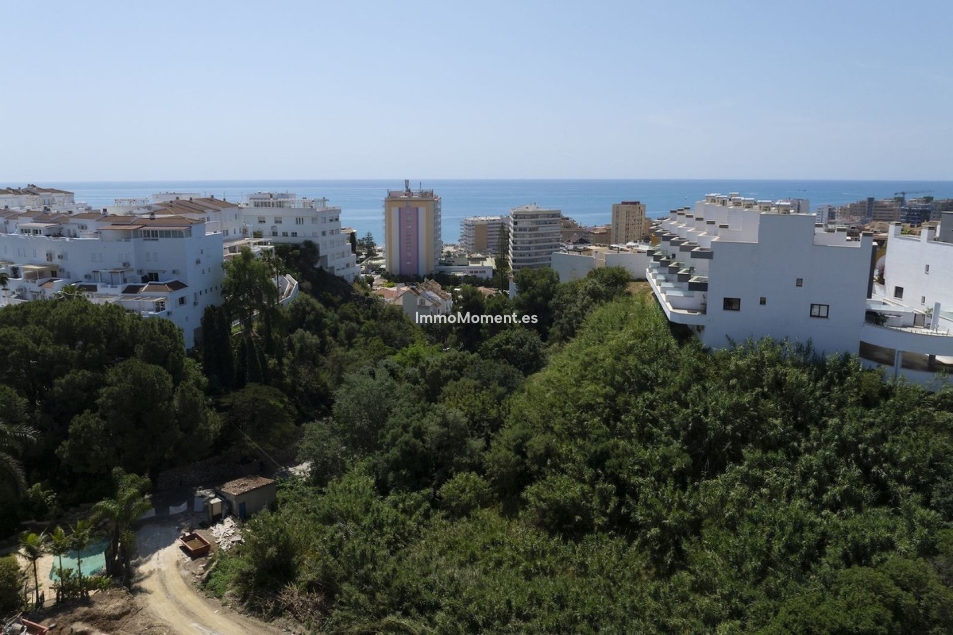 Wiederverkauf - Grundstück - Fuengirola - Fuengirola Centro