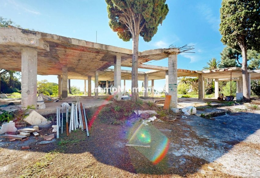 Wiederverkauf - Grundstück - Marbella - Hacienda Las Chapas