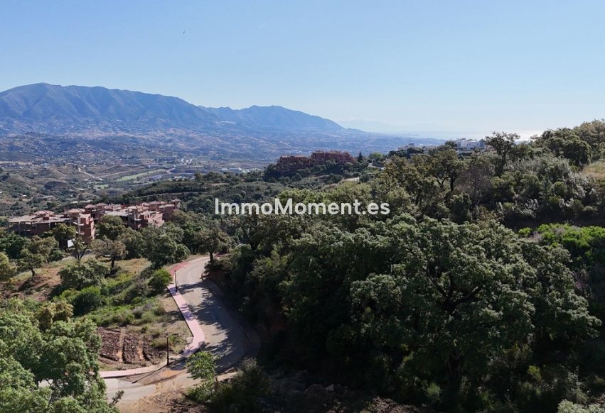 Wiederverkauf - Grundstück - Marbella - La Mairena