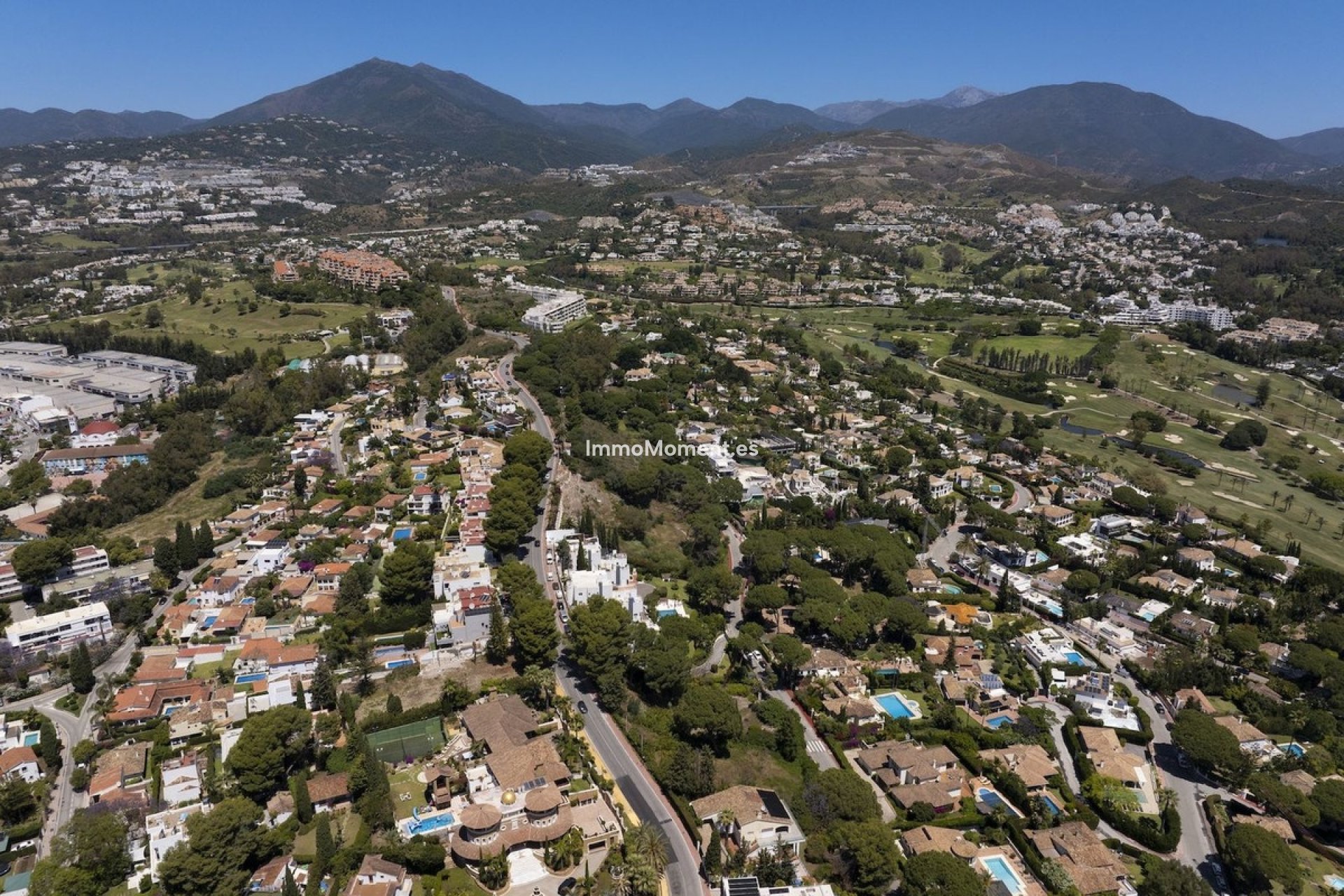 Wiederverkauf - Grundstück - Marbella - Nueva Andalucía