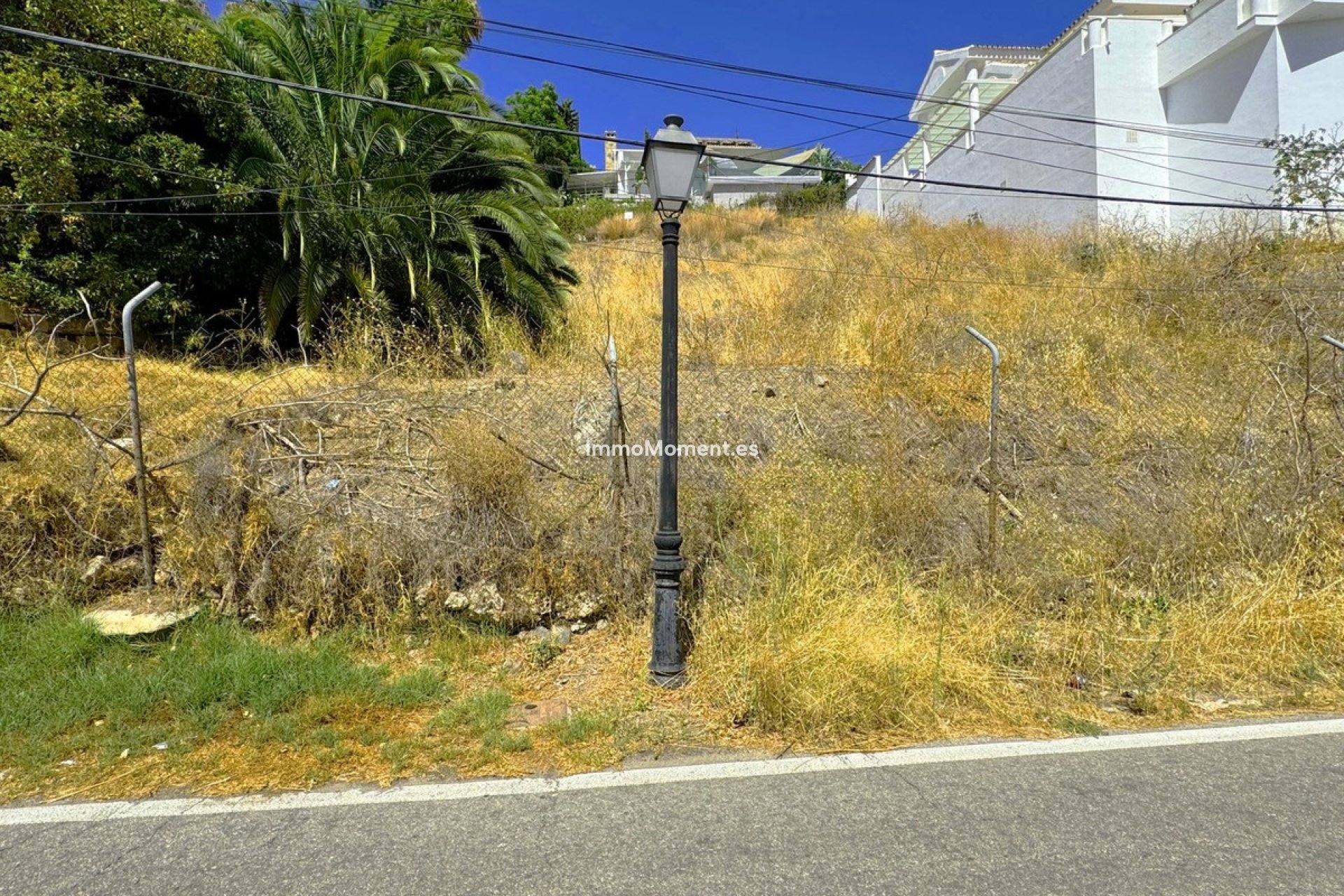 Wiederverkauf - Land - Marbella - Nueva Andalucía