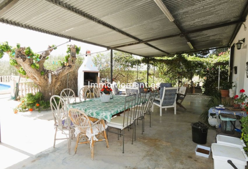 Wiederverkauf - Landhaus - Dolores - Dolores Centro