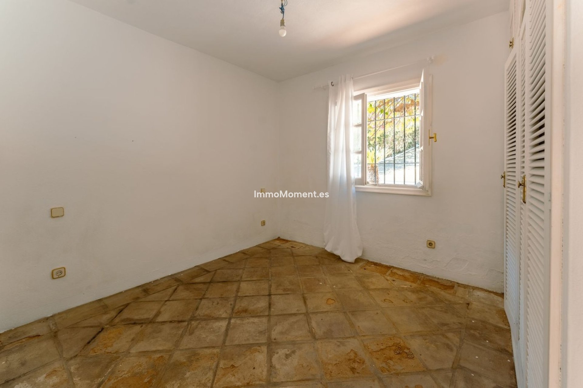 Wiederverkauf - Landhaus - Estepona  - Cancelada