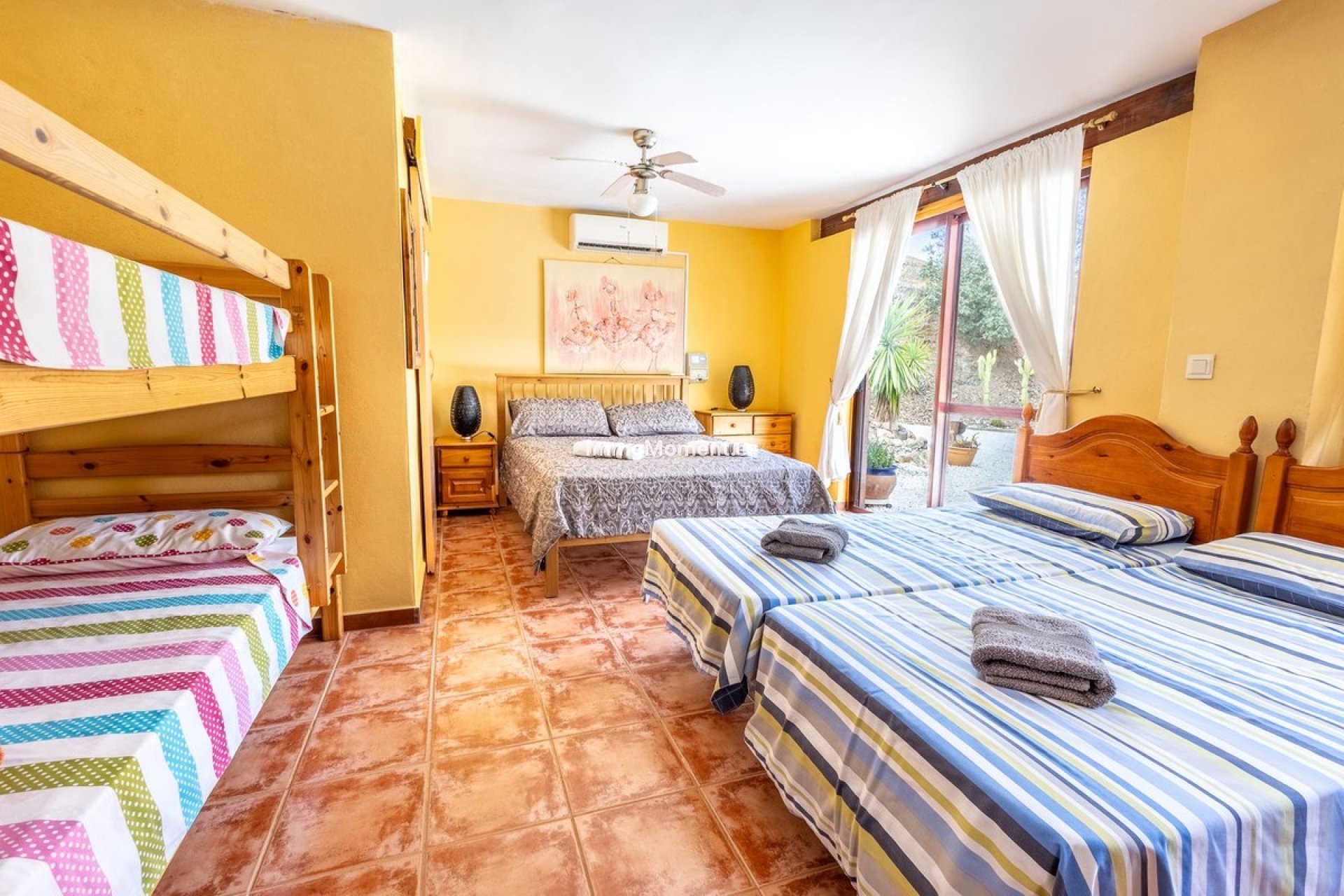 Wiederverkauf - Landhaus -   Inländisch - Alhaurín el Grande Centro