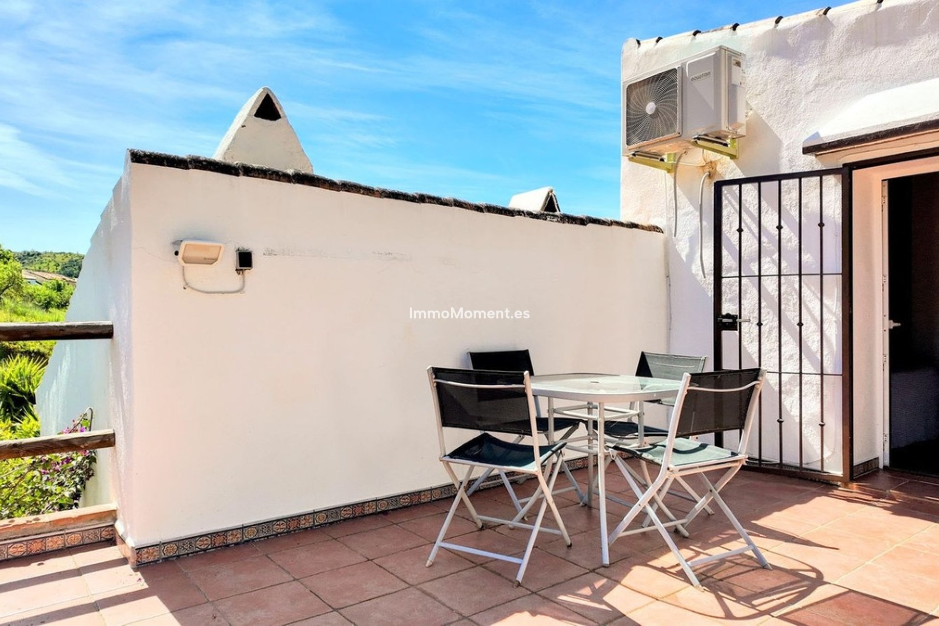 Wiederverkauf - Landhaus -   Inländisch - Almogía