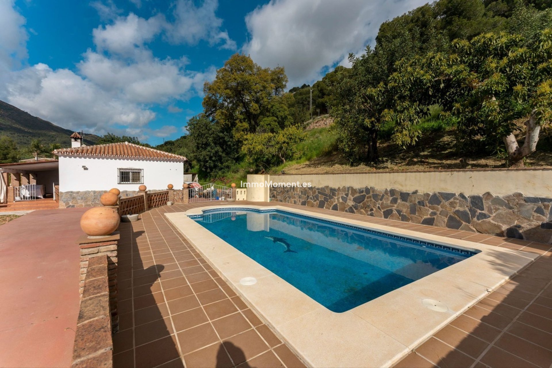 Wiederverkauf - Landhaus -   Inländisch - Coín