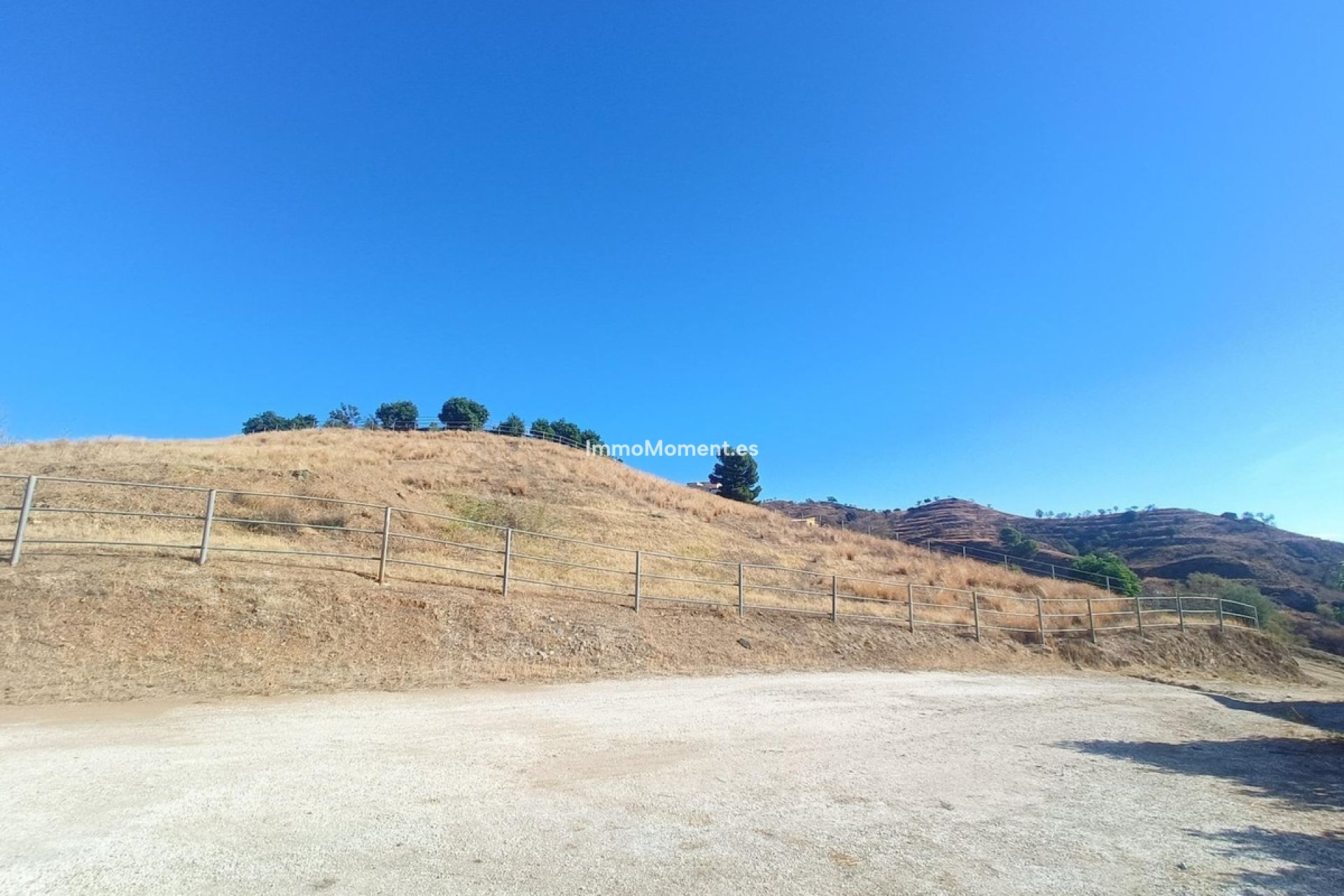 Wiederverkauf - Landhaus -   Inländisch - Coín