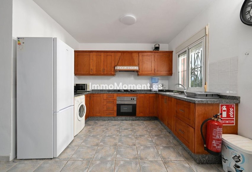 Wiederverkauf - Landhaus -   Inländisch - Coín