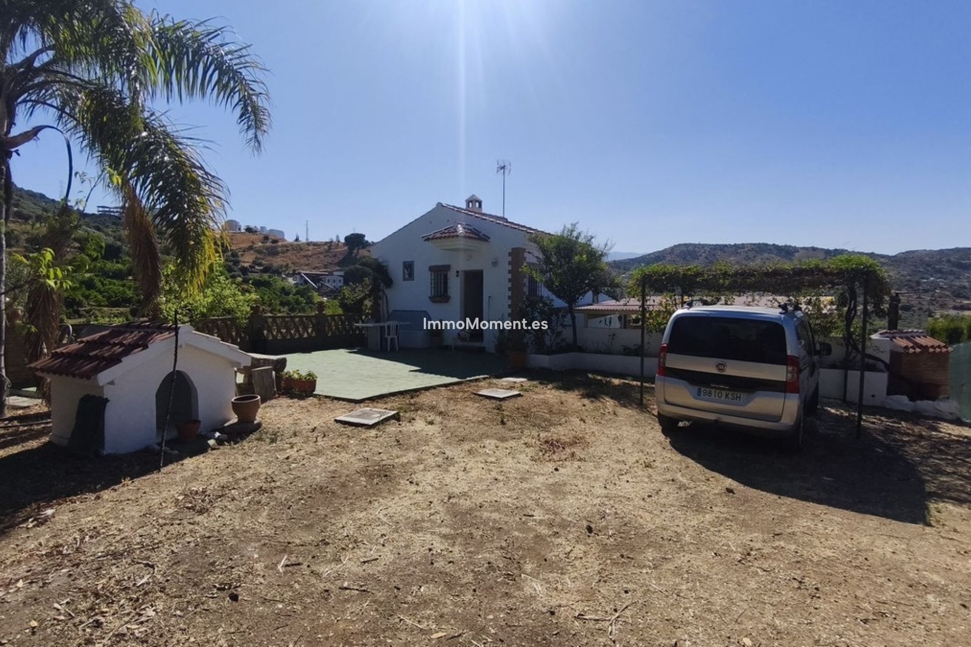 Wiederverkauf - Landhaus -   Inländisch - Monda