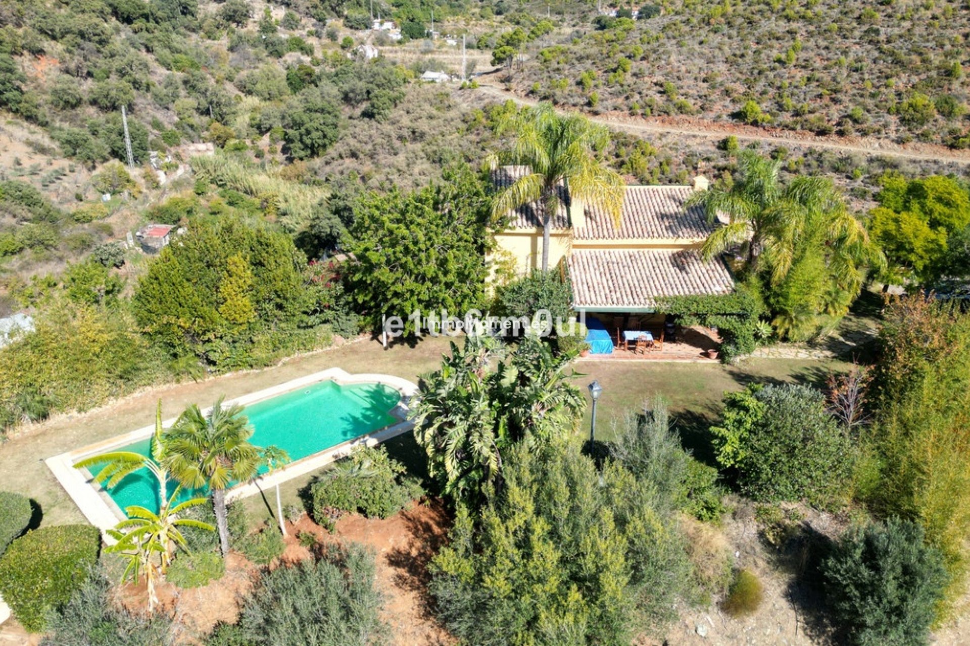 Wiederverkauf - Landhaus -   Inländisch - Ojén