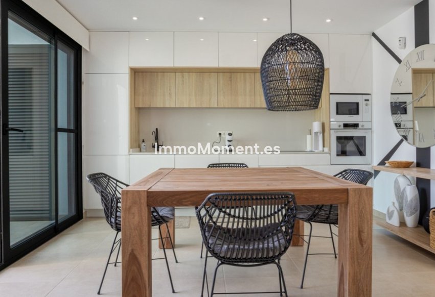 Wiederverkauf - Reihenhaus - Benijofar