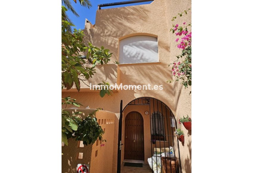 Wiederverkauf - Reihenhaus - Estepona  - Atalaya