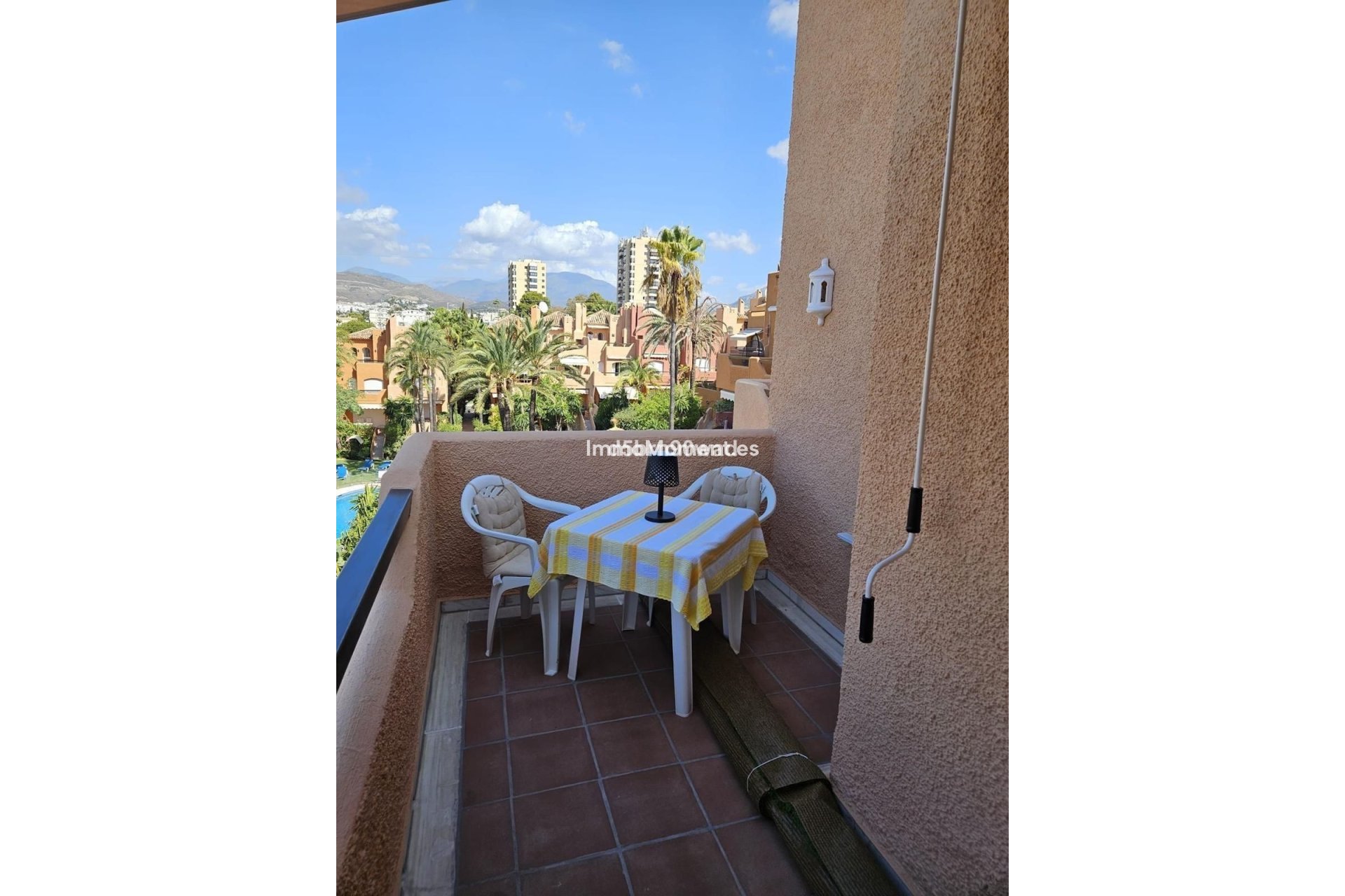 Wiederverkauf - Reihenhaus - Estepona  - Atalaya