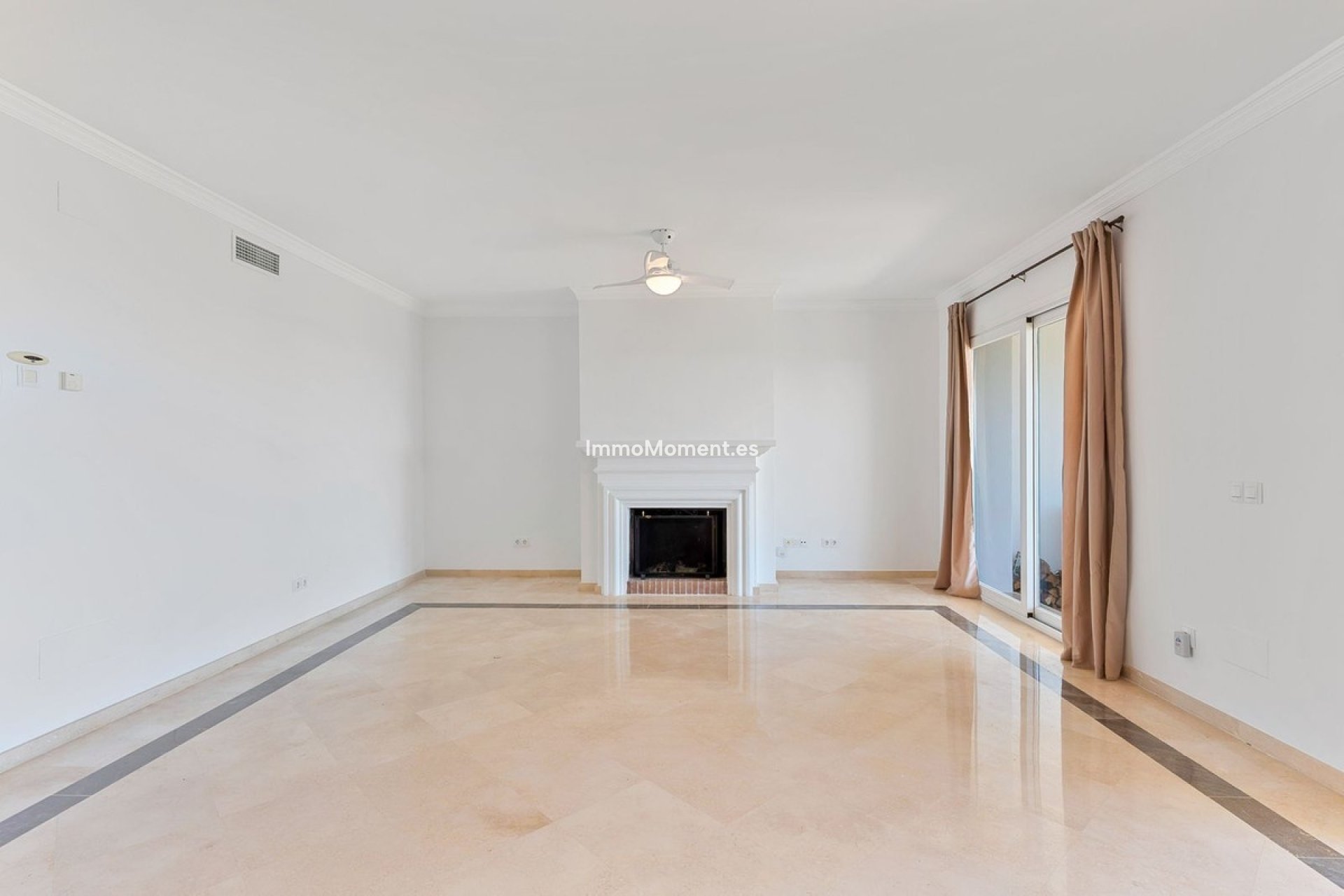 Wiederverkauf - Reihenhaus - Estepona  - Atalaya