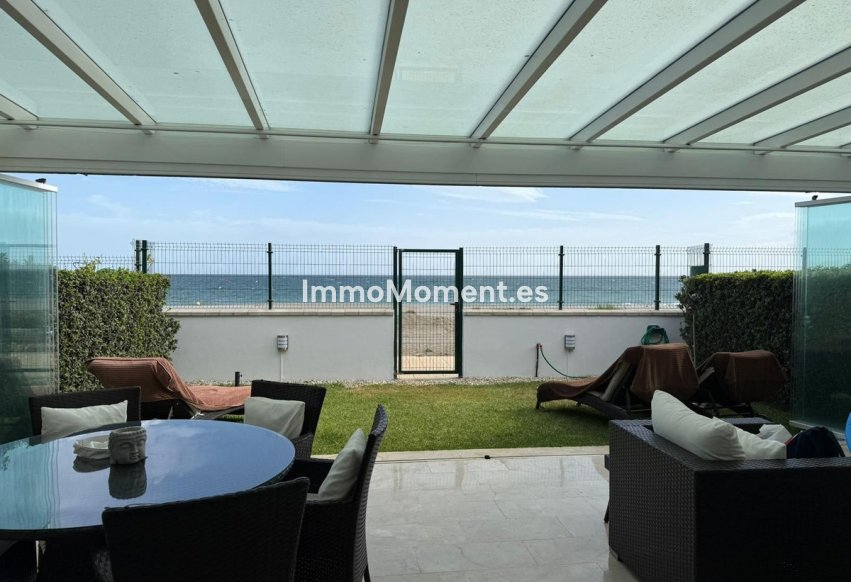 Wiederverkauf - Reihenhaus - Estepona  - Costalita