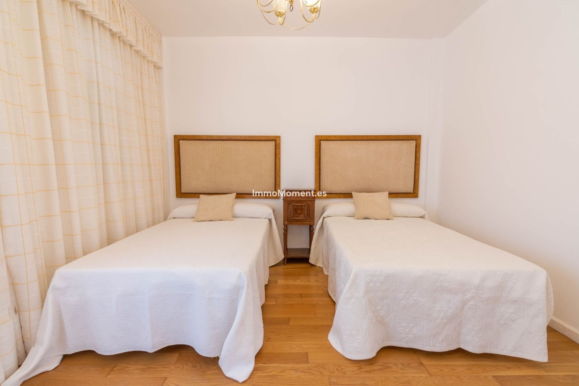 Wiederverkauf - Reihenhaus - Estepona  - Estepona Centro