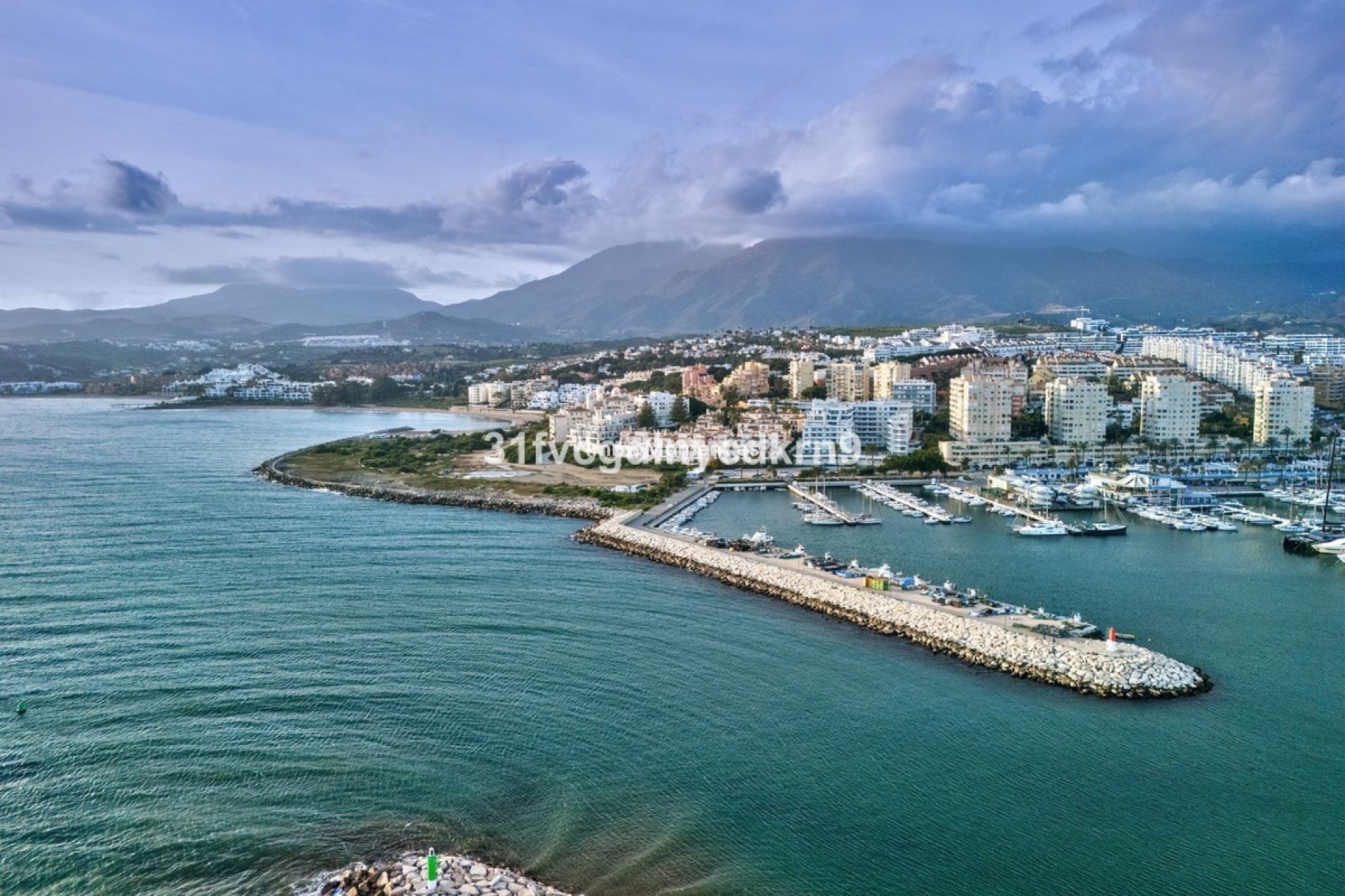 Wiederverkauf - Reihenhaus - Estepona  - Estepona Centro