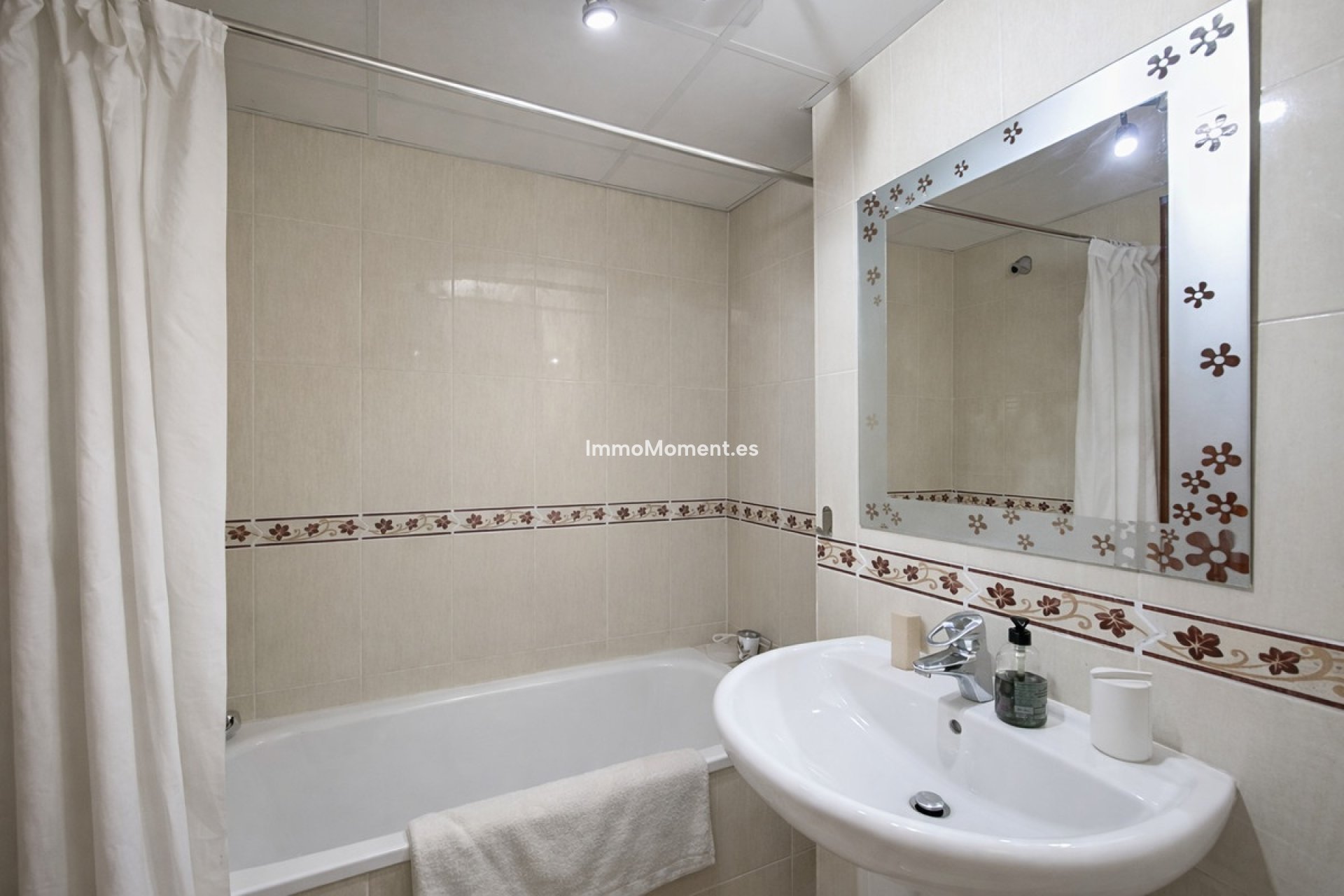 Wiederverkauf - Reihenhaus - Estepona  - Estepona Centro