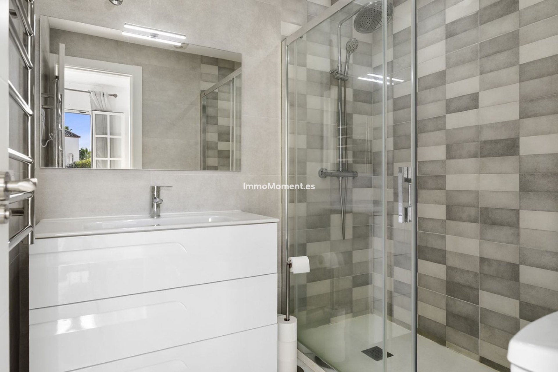 Wiederverkauf - Reihenhaus - Estepona  - New Golden Mile