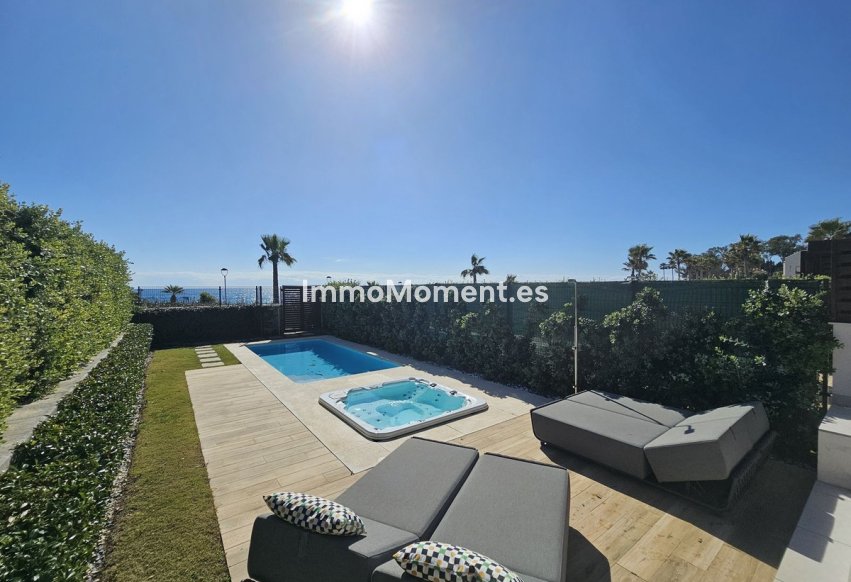 Wiederverkauf - Reihenhaus - Estepona  - New Golden Mile