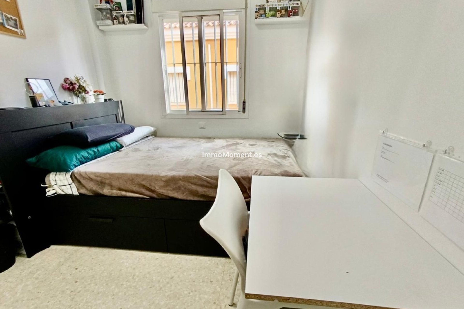 Wiederverkauf - Reihenhaus -   Inländisch - Alhaurín de la Torre