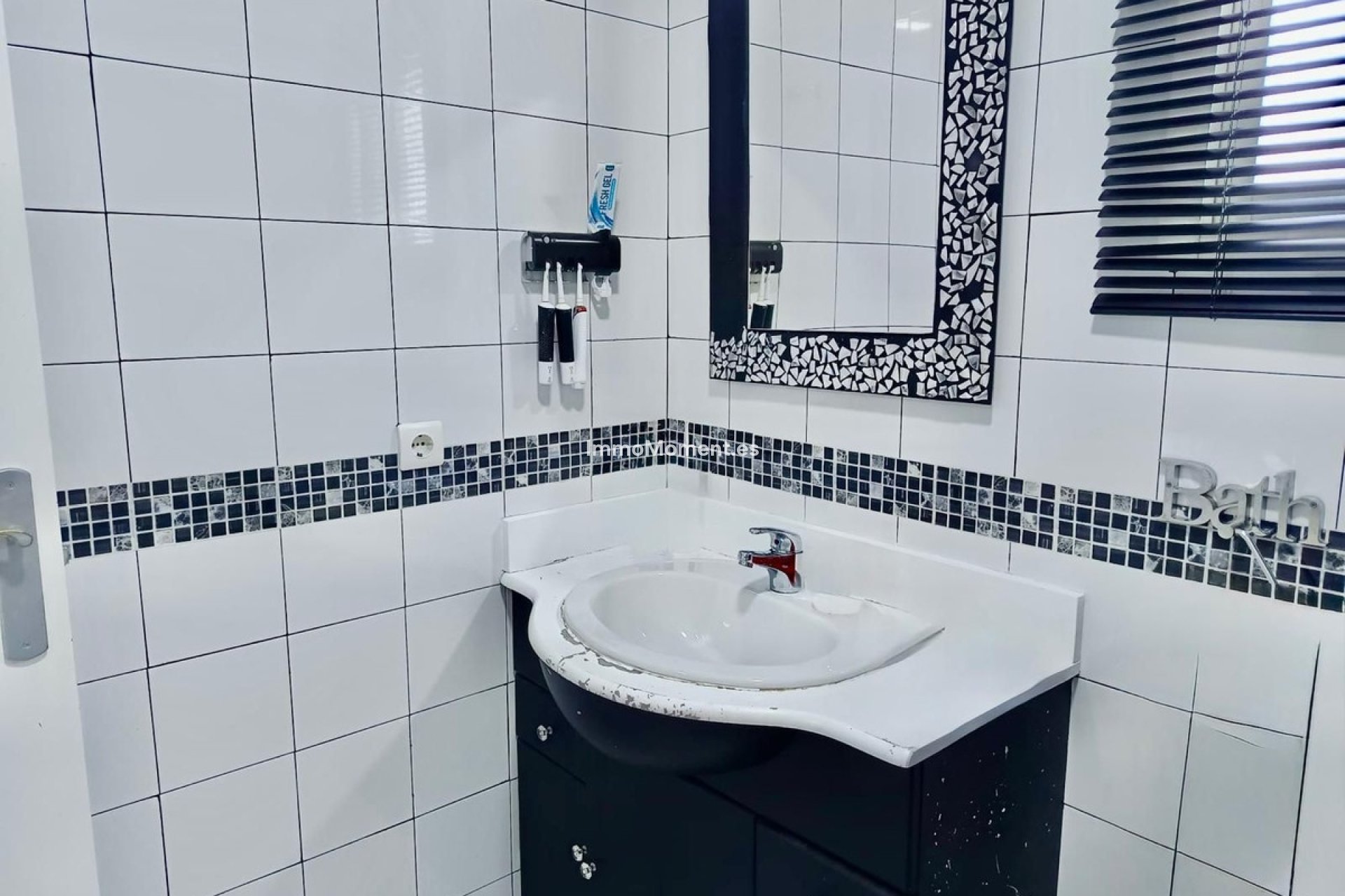 Wiederverkauf - Reihenhaus -   Inländisch - Alhaurín de la Torre