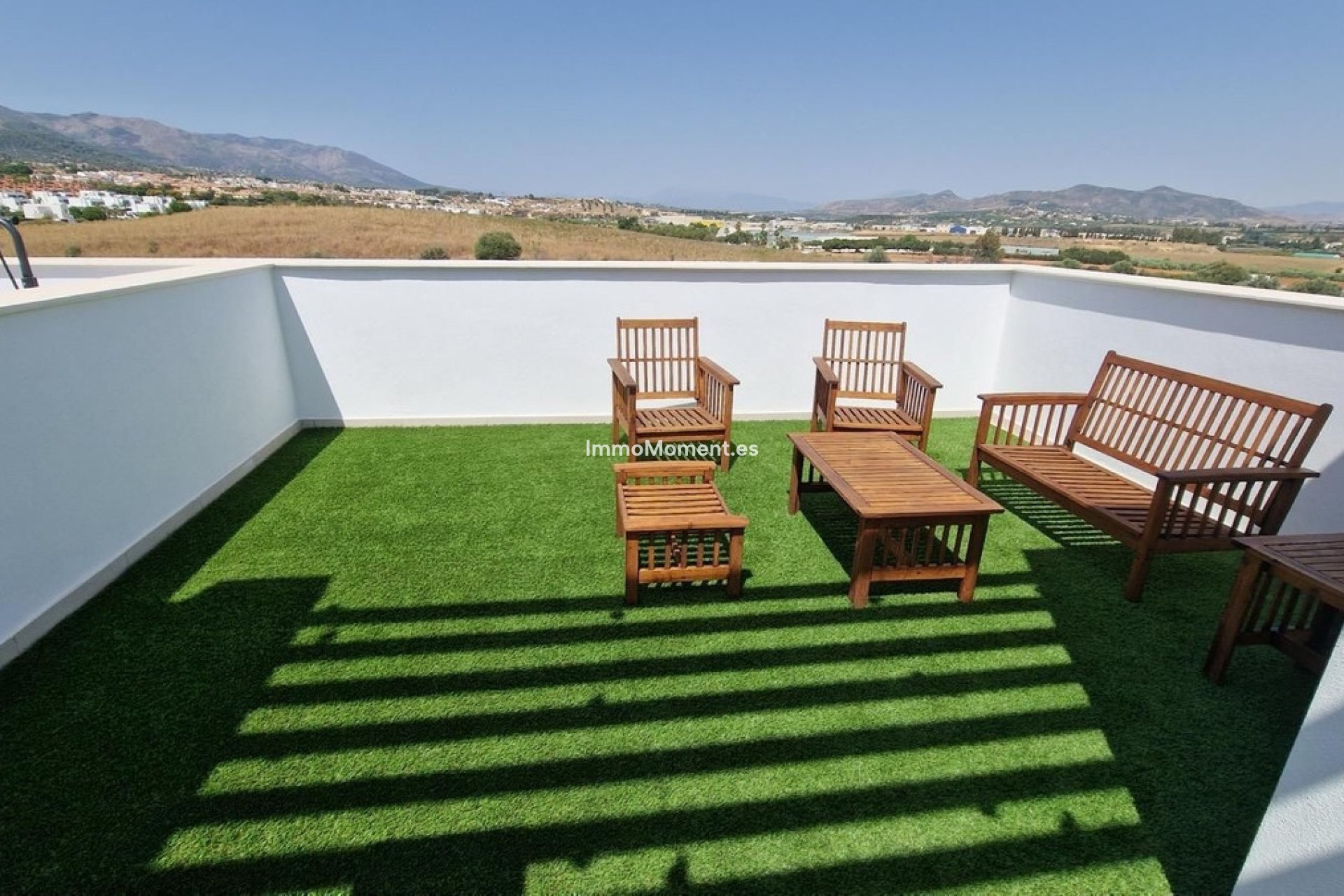 Wiederverkauf - Reihenhaus -   Inländisch - Alhaurín de la Torre