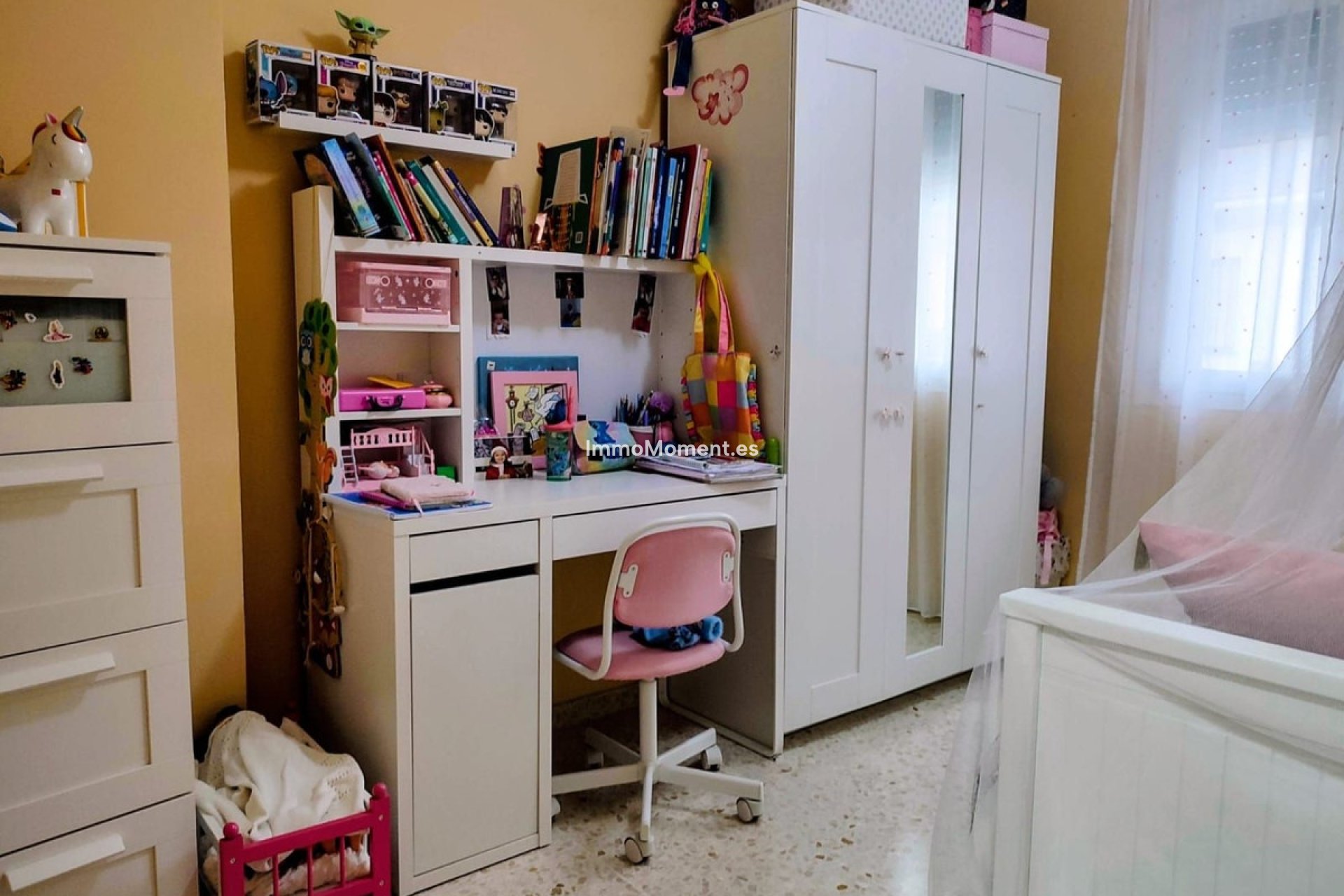 Wiederverkauf - Reihenhaus -   Inländisch - Alhaurín de la Torre