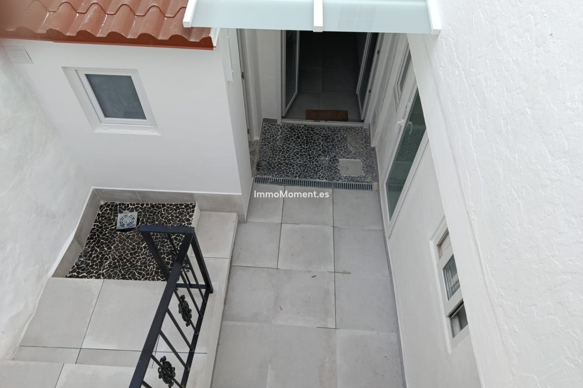 Wiederverkauf - Reihenhaus -   Inländisch - Alhaurín el Grande Centro