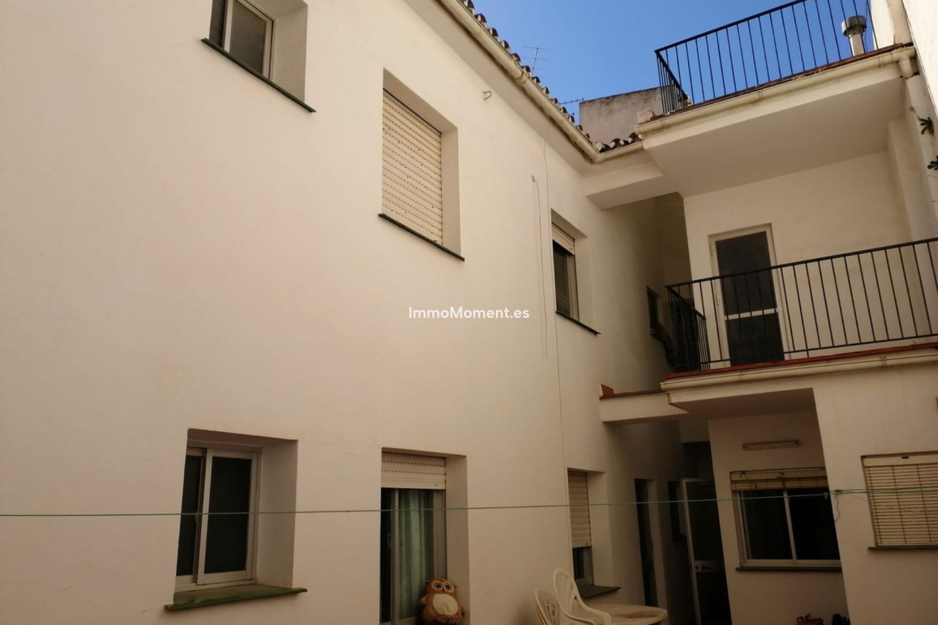 Wiederverkauf - Reihenhaus -   Inländisch - Alhaurín el Grande Centro