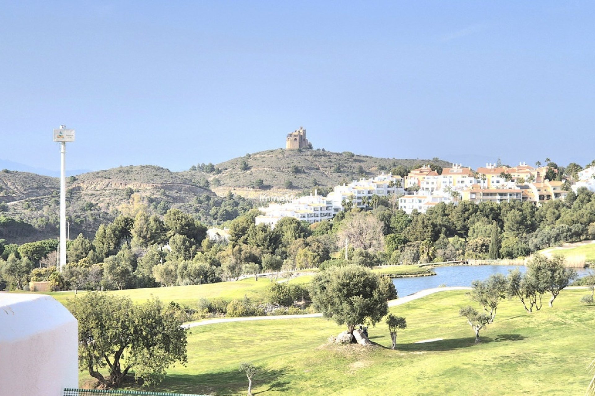 Wiederverkauf - Reihenhaus -   Inländisch - Alhaurín Golf