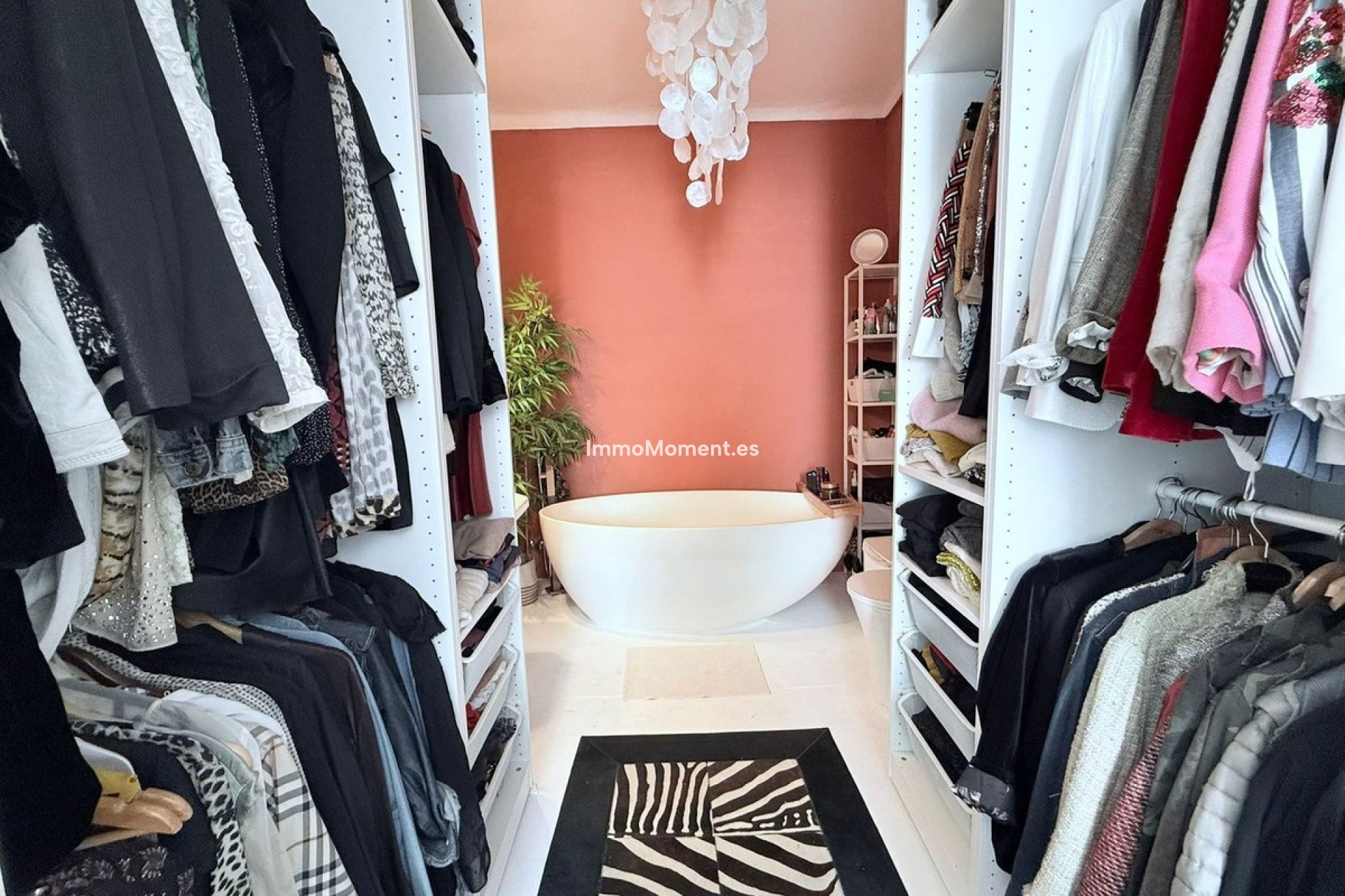 Wiederverkauf - Reihenhaus -   Inländisch - Coín