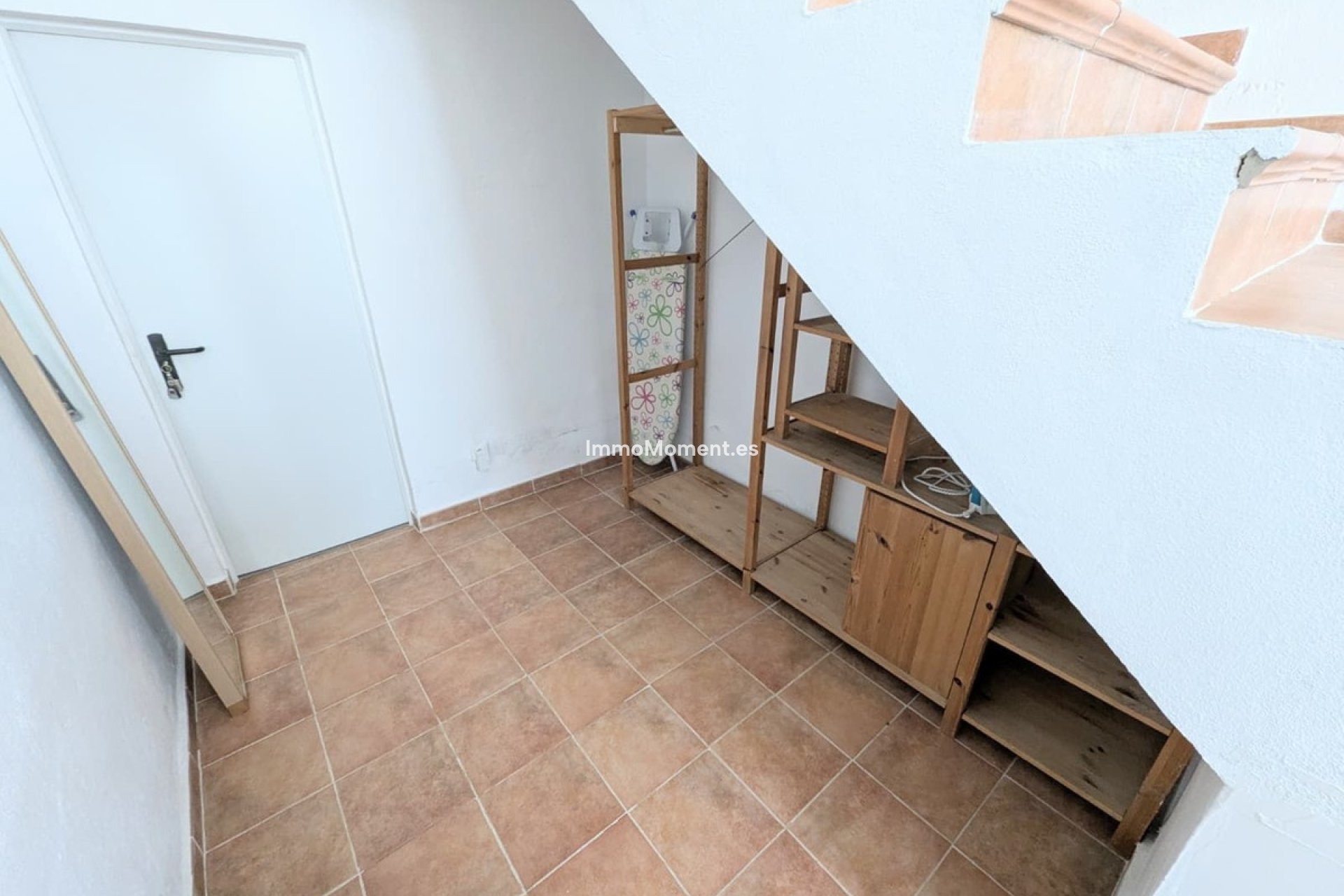 Wiederverkauf - Reihenhaus -   Inländisch - Guaro