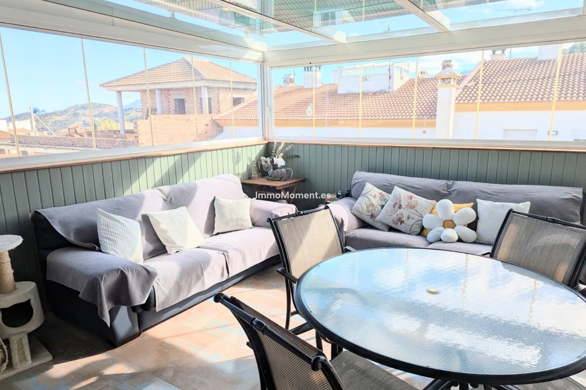 Wiederverkauf - Reihenhaus -   Inländisch - Guaro