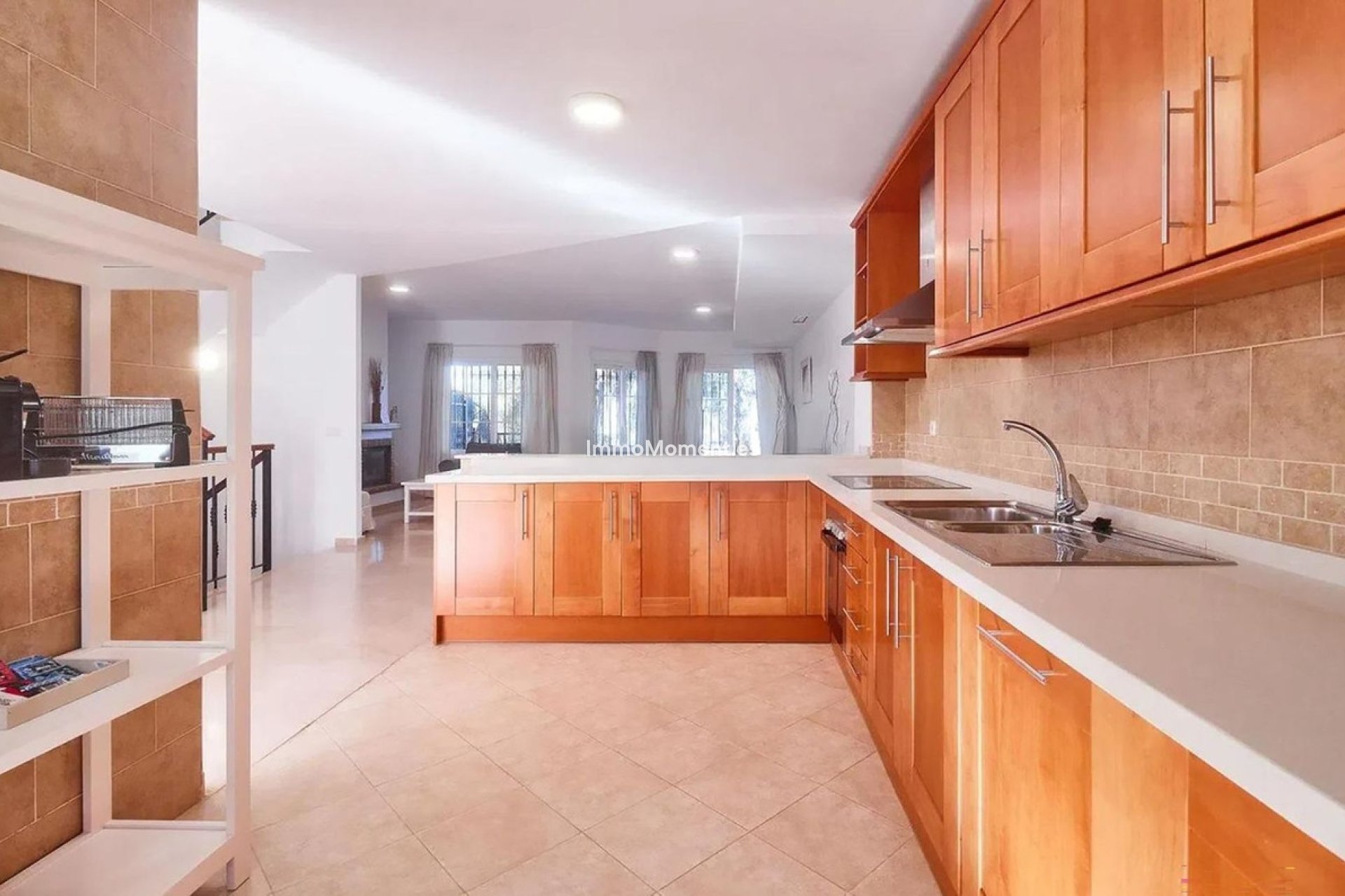 Wiederverkauf - Reihenhaus -   Inländisch - Lauro Golf